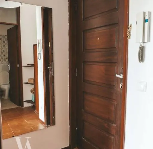Voga Apartments Marques